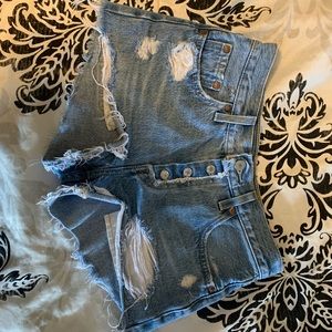 Levi’s Shorts Womens